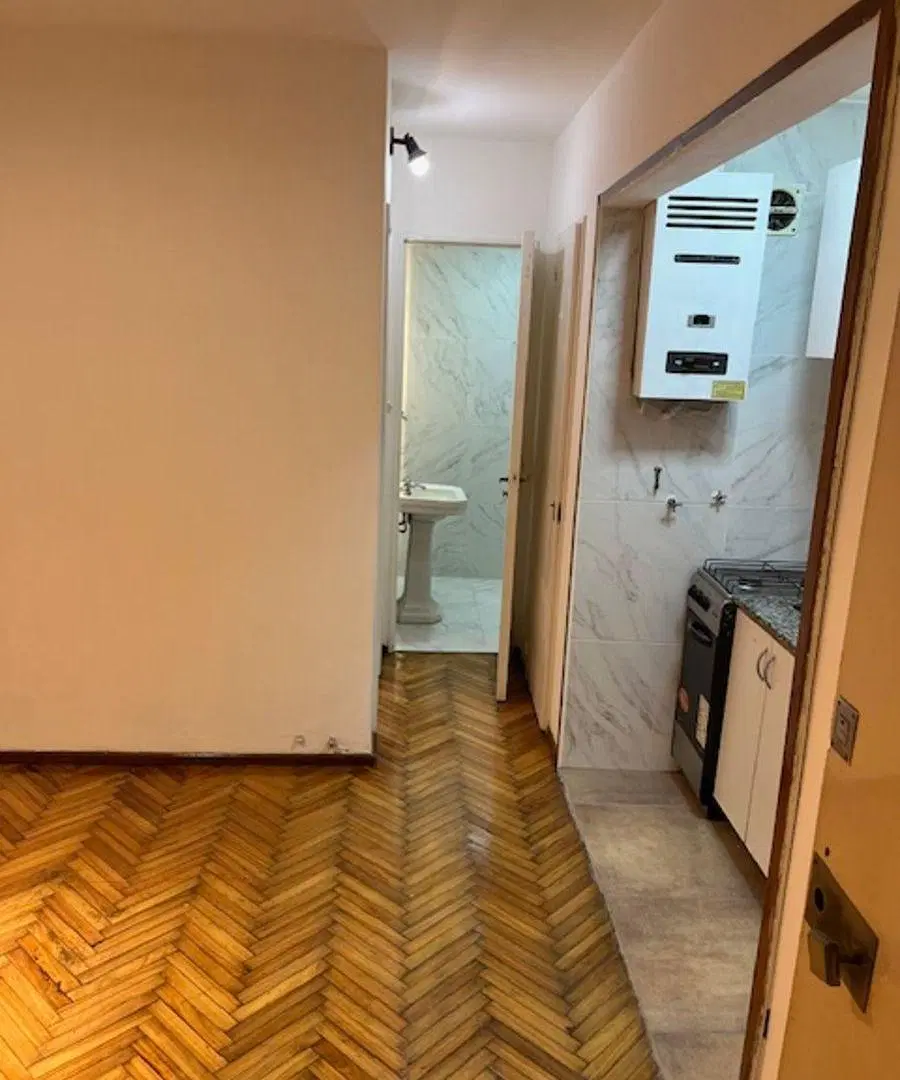 ALQUILER 2 AMBIENTES, CON PATIO, TODO A NUEVO 3