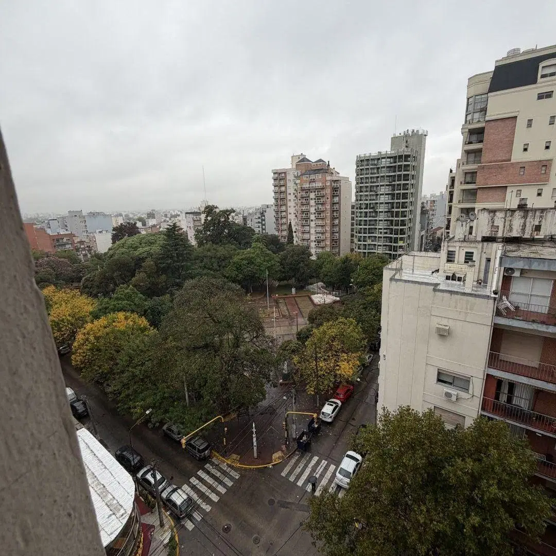 Alquiler 2 amb en duplex con balcon al frente 3