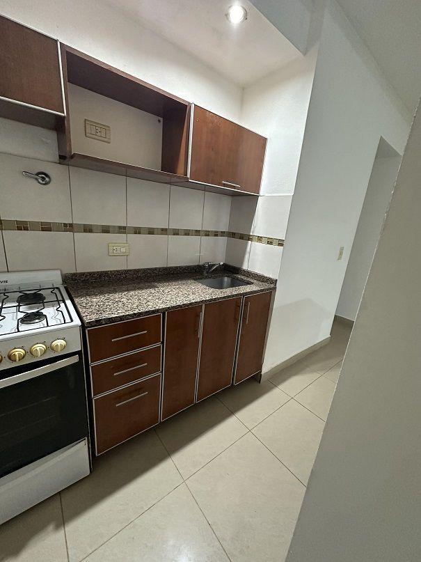 Foto de 3 amb alquiler 2 cocheras 2 baños gran patio Bajas expensas, imagen 4