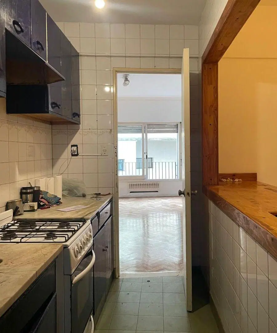 Departamento de 72 m² con 2 dormitorios mas dependencia en venta en Recoleta 2