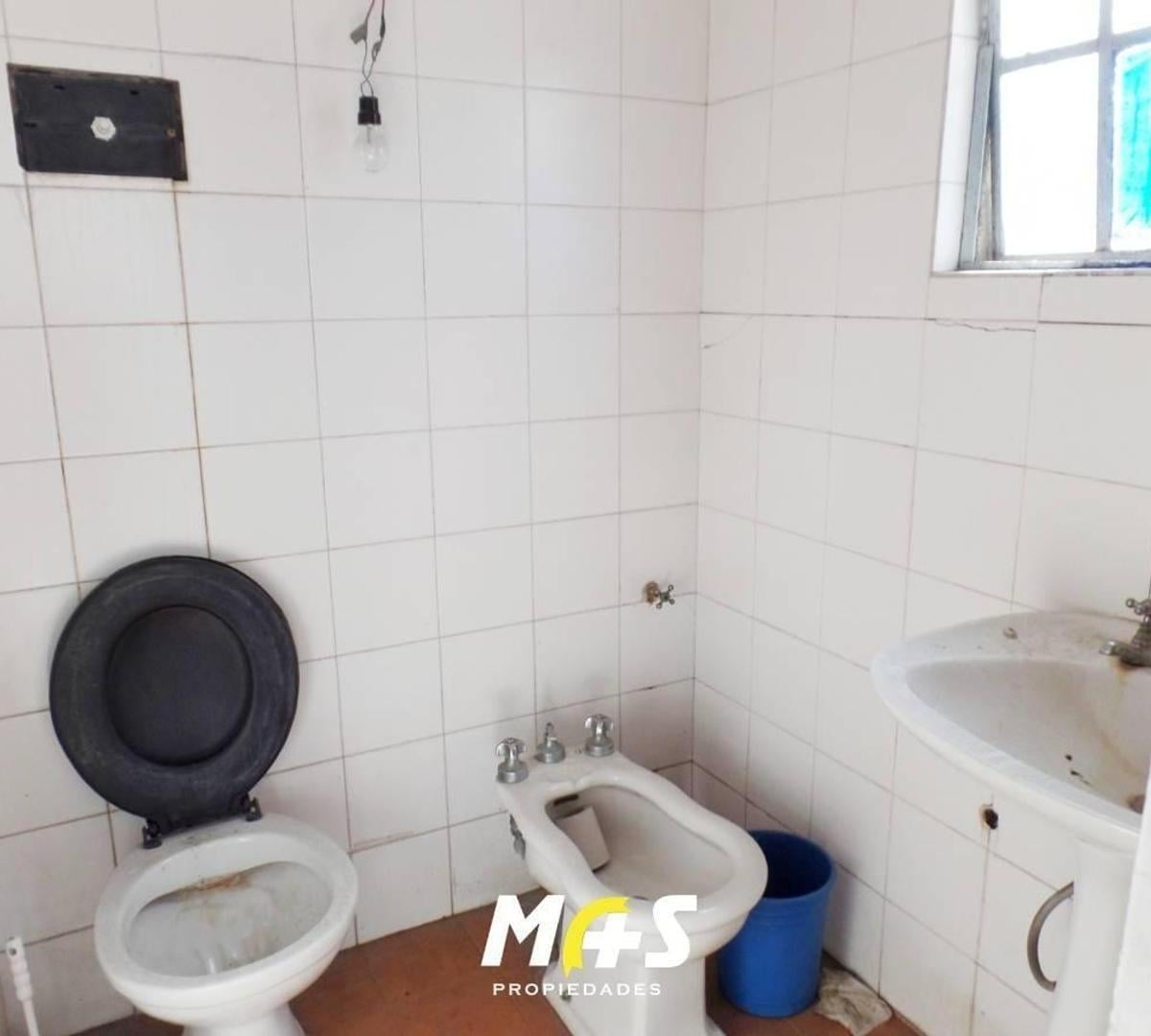 Foto de Local / Depósito /Oficinas Balvanera Sin columnas. 293 m² cu, imagen 3