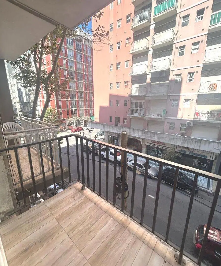 PLAZA COLON/ HOTEL PROVINCIAL 2 amb reciclado. Amoblado al frente con balcón corrido. 5
