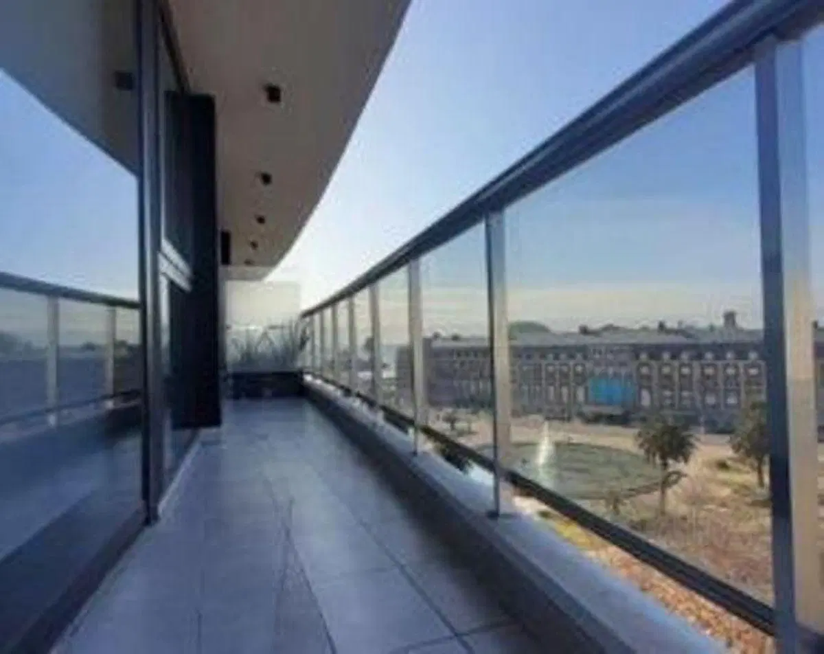 PLAZA COLON - 2 amb. Vista panoramica. Balcon terraza. Amoblado y equipado. Seguridad 24 hs 3