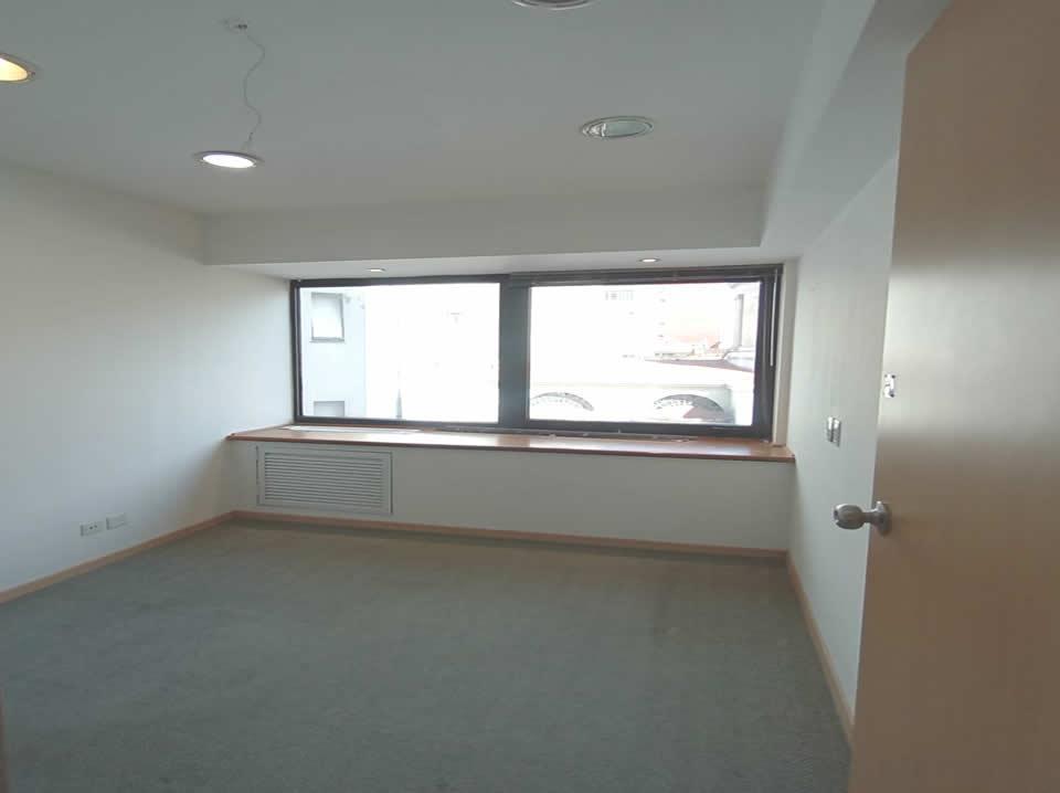 Venta Oficina World Trade Center 188 m² – Centro / Monserrat 4