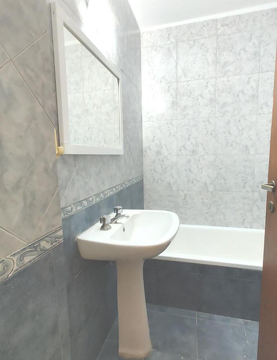 La Paternal - Av San Martin 2600 _venta Departamento 4 Amb. con Dependencia! 1