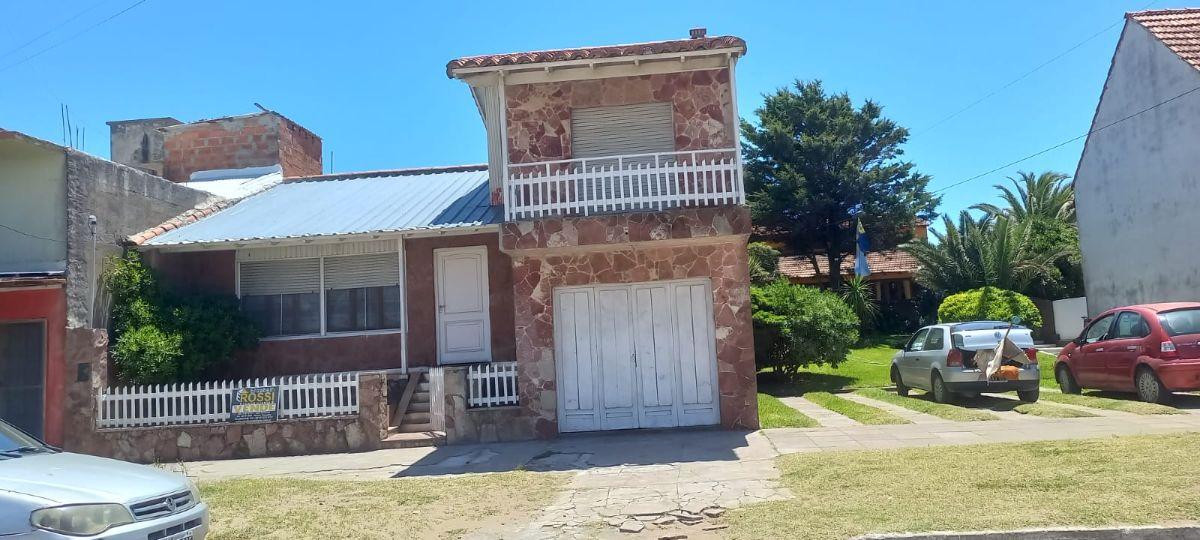 Las Toninas Prov. de Buenos Aires -Casa en venta a 1 cuadra de la playa!!!!!!!!!