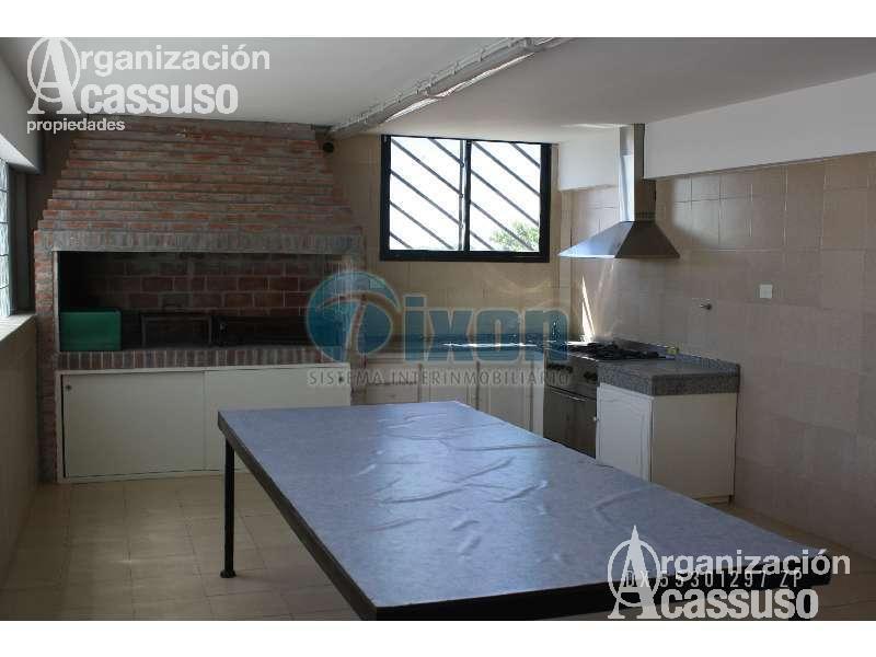 Galpon en Venta. 3 Cuadras de Panamericana 2