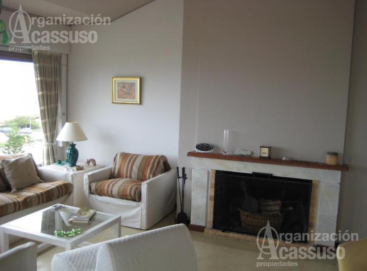 Punta del Este - Departamento Parada 3 Playa Mansa 2 dormitorios 2 baños garage MAR 4