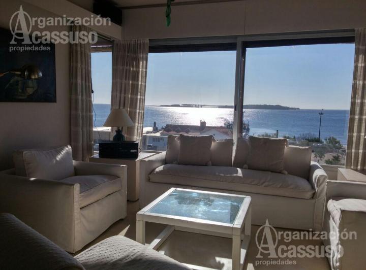 Punta del Este - Departamento Parada 3 Playa Mansa 2 dormitorios 2 baños garage MAR 1