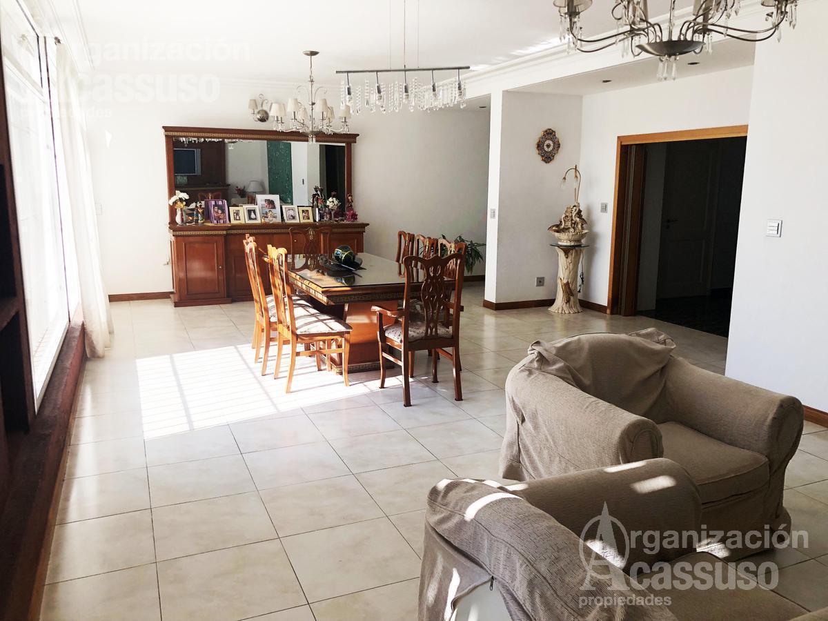 Foto de Casa en Venta - Lomas de San Isidro, imagen 4