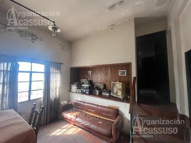 Local / Depósito en Alquiler - San Isidro 8