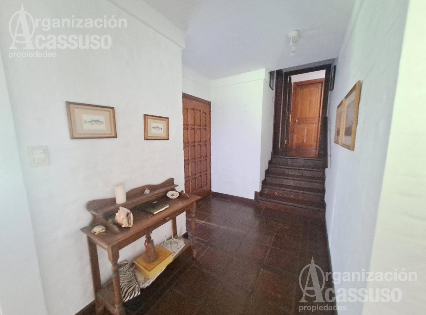 Foto de Casa en Solanas 4 dormitorios 3 baños piscina jardin dependencia 3288, imagen 2