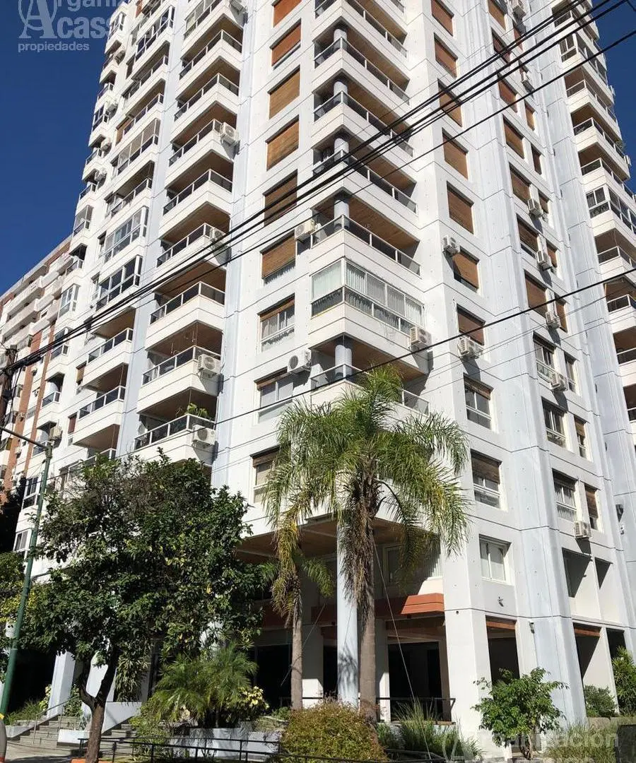 Martínez - Departamento en Venta USD 560.000 3