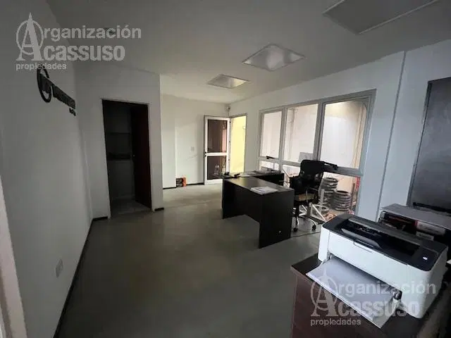 Galpón Venta con RENTA - San Isidro 4
