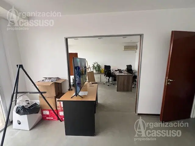 Galpón Venta con RENTA - San Isidro 5