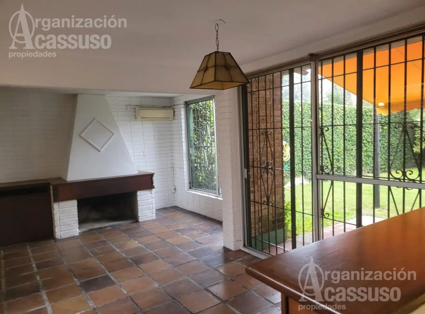 Casa Carrasco Sur 4 dormitorios jardin lugar varios autos zona colegio Woodlands y Lawn Tenis 5