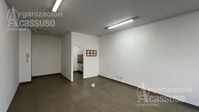 OFICINA  en Alquiler - San Isidro 4