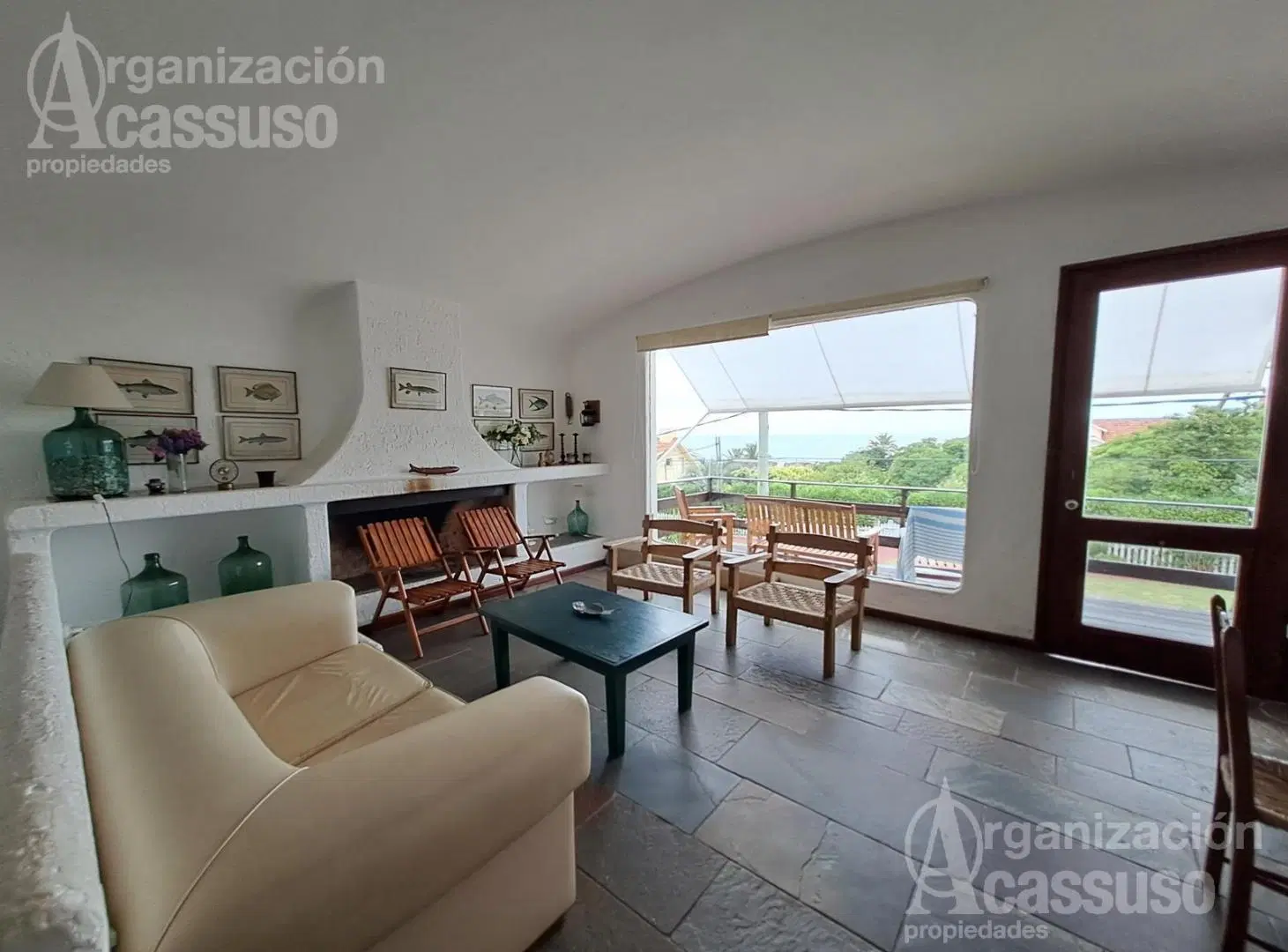 Departamento en  Venta en la Península  4 dormitorios 3 baños y dependencia de servicio 5