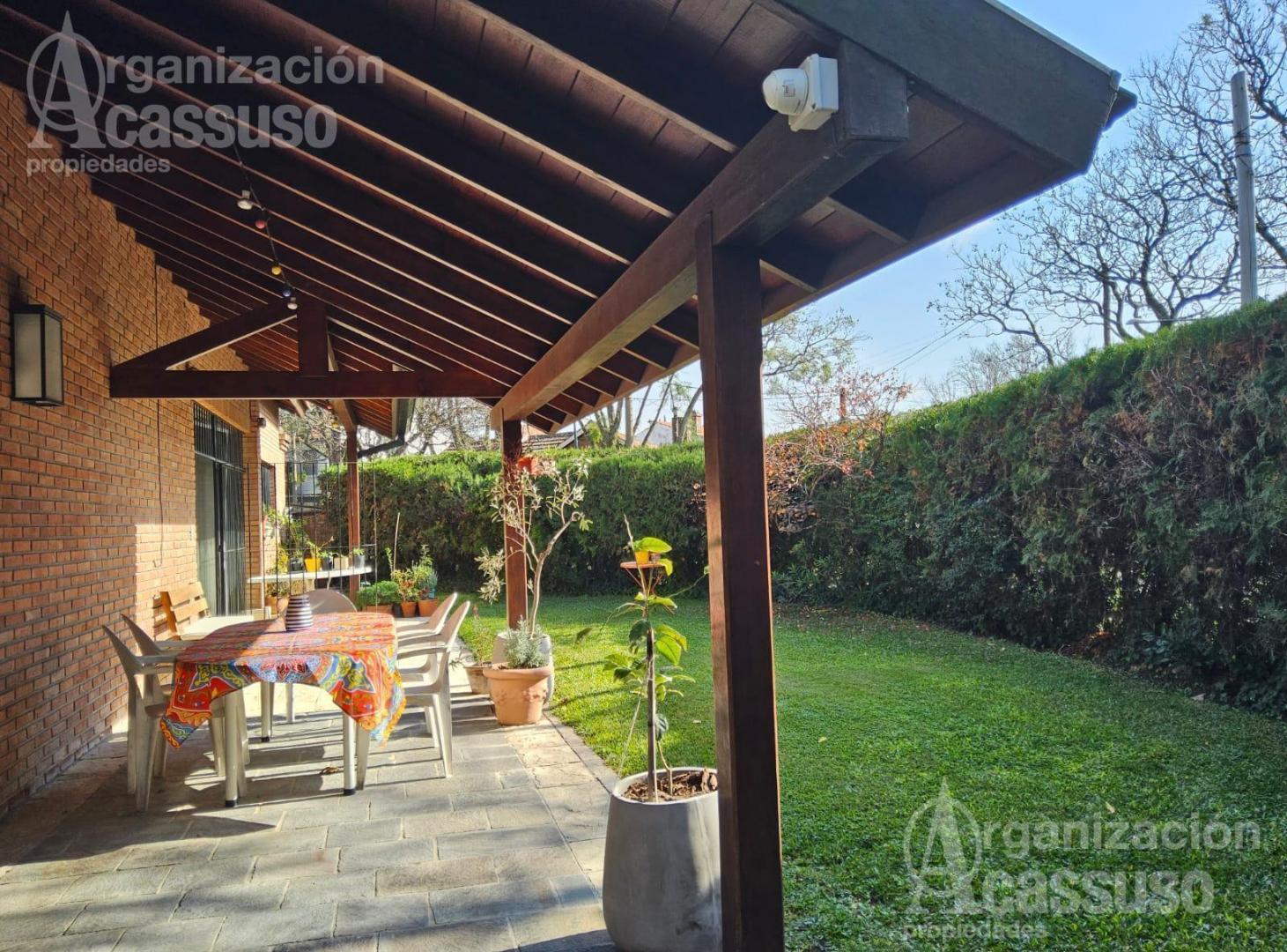 Foto de Casa en Venta en San Isidro - Barrio Las Carreras, imagen 1