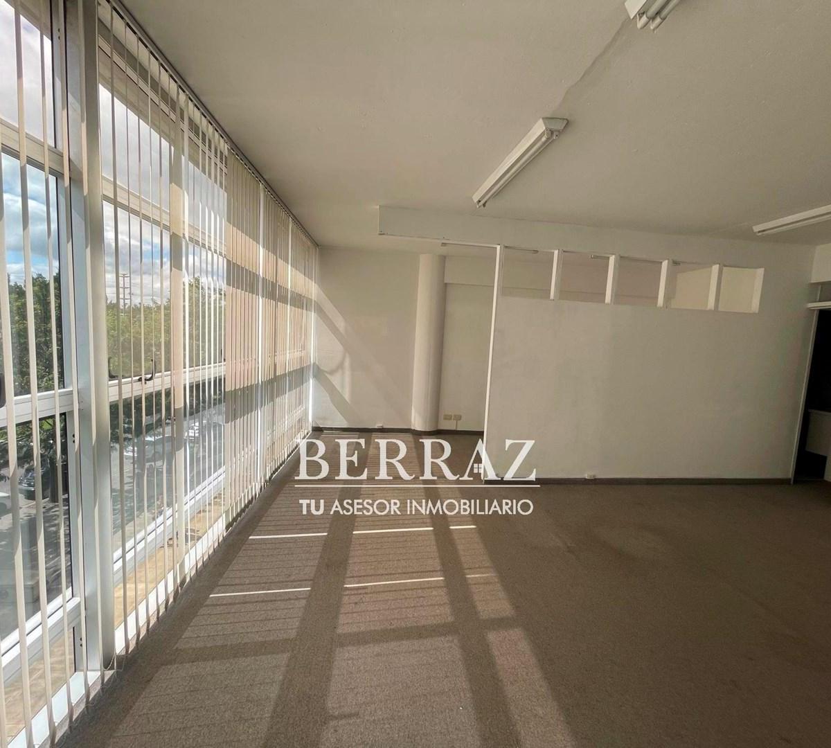 Oficina en Venta en Polo I, Pilar, G.B.A. Zona Norte