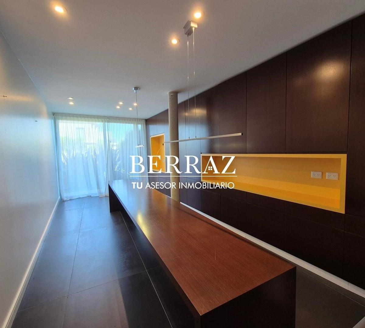 Casa Venta 4 Dorm. Barrio El Yacht Lote de 893 m² Nordelta 5
