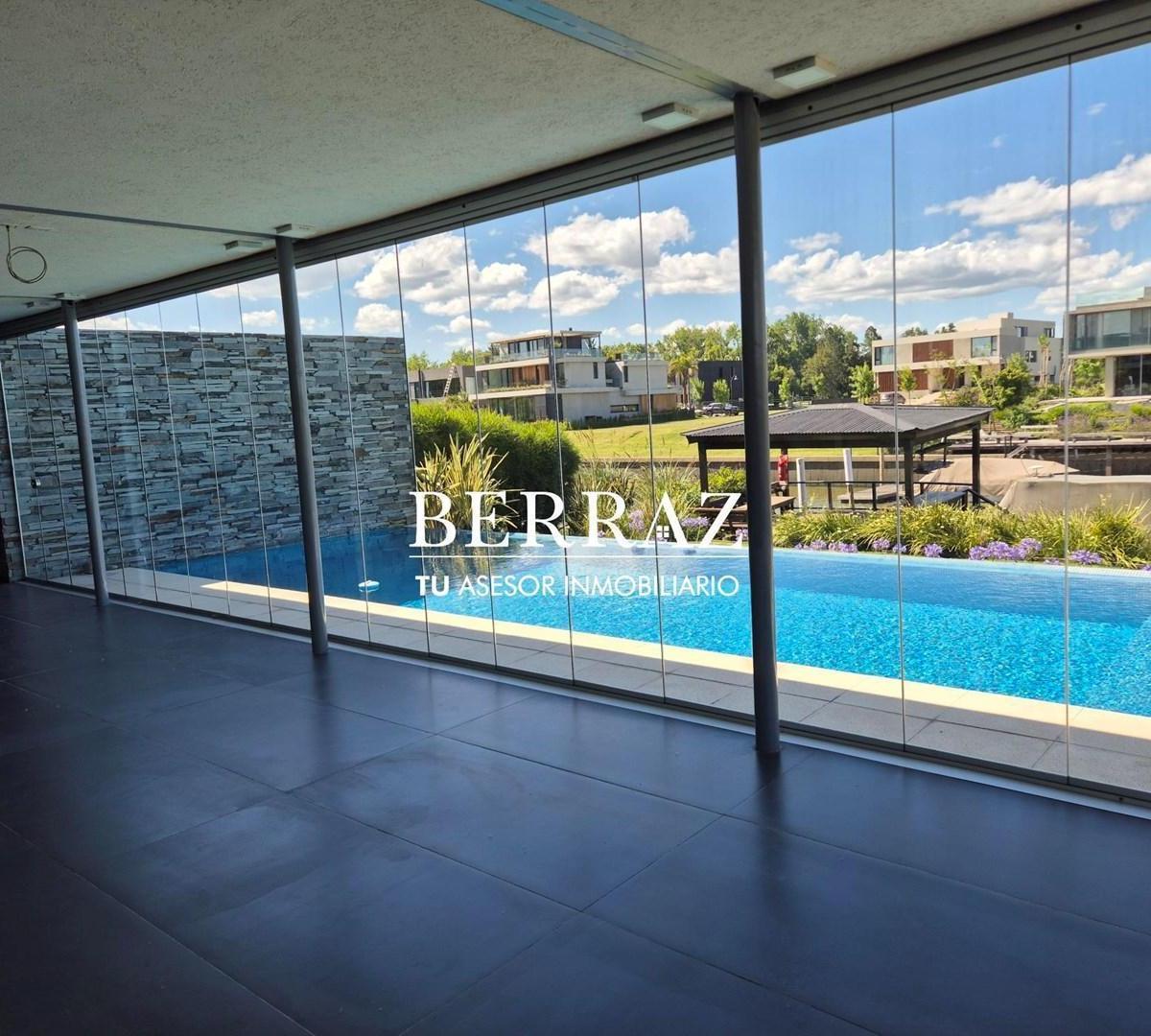 Casa Venta 4 Dorm. Barrio El Yacht Lote de 893 m² Nordelta 2