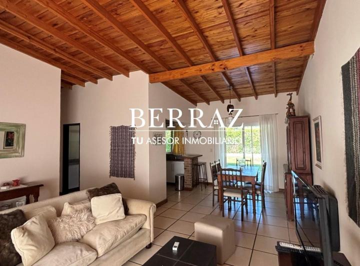 Casa Alquiler 3 Dormitorios Barrio La Cuesta Lote de 560 m2 Manzanares Pilar 5