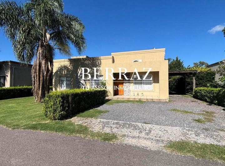 Casa Alquiler 3 Dormitorios Barrio La Cuesta Lote de 560 m2 Manzanares Pilar 2