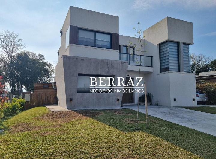 Casa Alquiler Temporario 3 Dormitorios Barrio Santa Lucía Lote de 600 m2 Pilar del Este 3