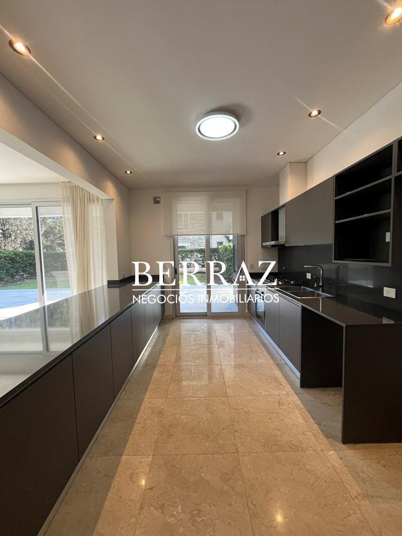 Foto de Excelente departamento alquiler anual 4 ambientes en Bouquet de 208 m2, imagen 5