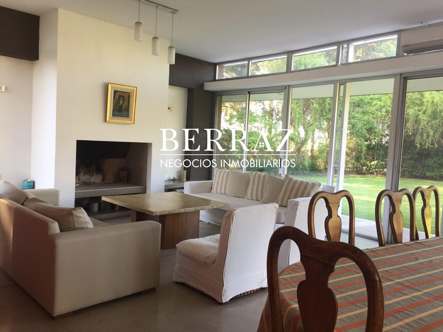 Casa Alquiler Temporario 4 Dormitorios Barrio Santa Barbara Lote de 1600 m2 Tigre