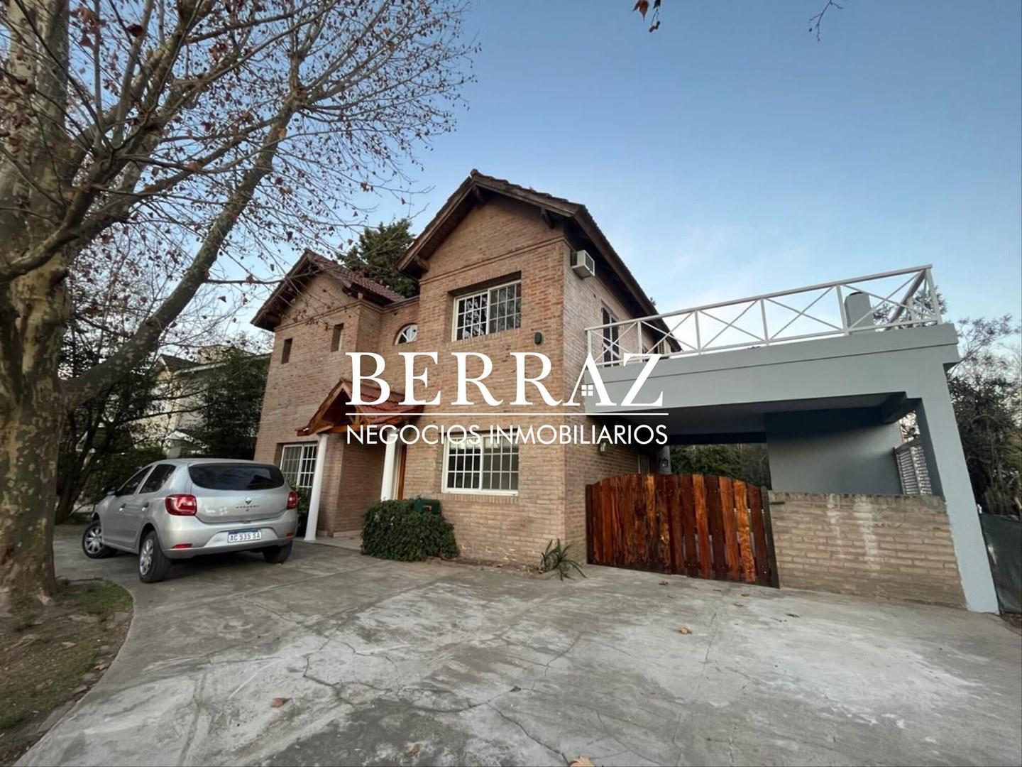 Casa Venta 3 Dormitorios Barrio Galapagos CC Lote de 800 m2 Pilar