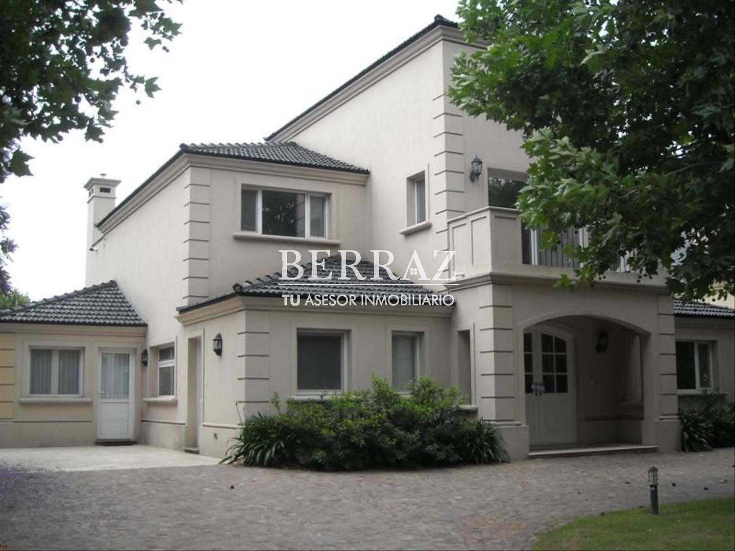Casa venta 7 ambientes en Ayres de Pilar lote de 1000 m2