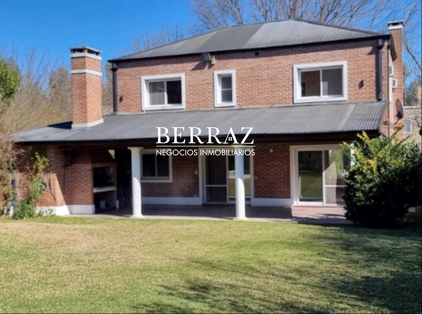 Casa Venta 4 Dormitorios Barrio Los Pilares Lote de 808 m2 PILAR