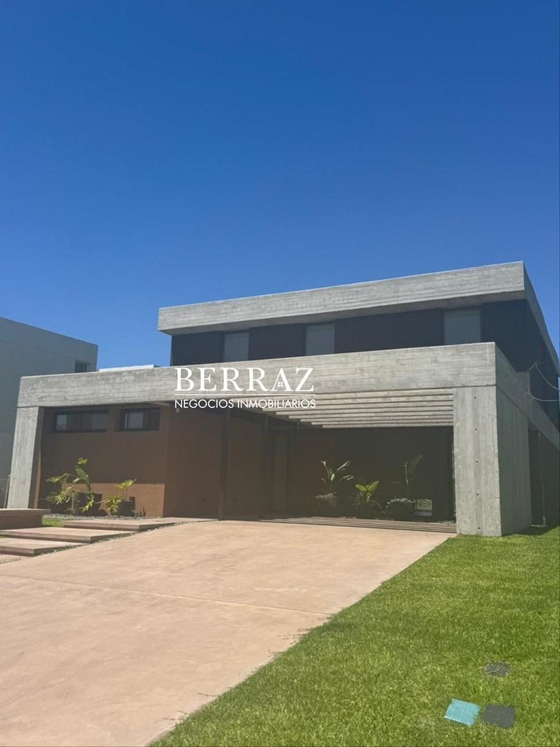 Casa Venta 6 Dormitorios Barrio Los Puentes Lote de 809 m2 Nordelta Tigre