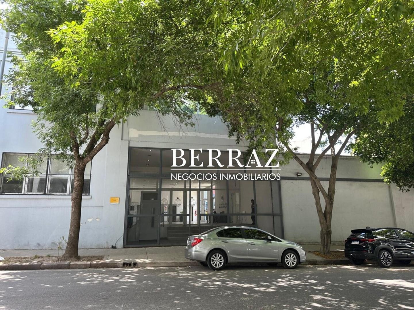 DIFICIO EN BLOCK en Alquiler, 3.800 m² – 2 PLANTAS - Ideal empresas de tecnología, IA