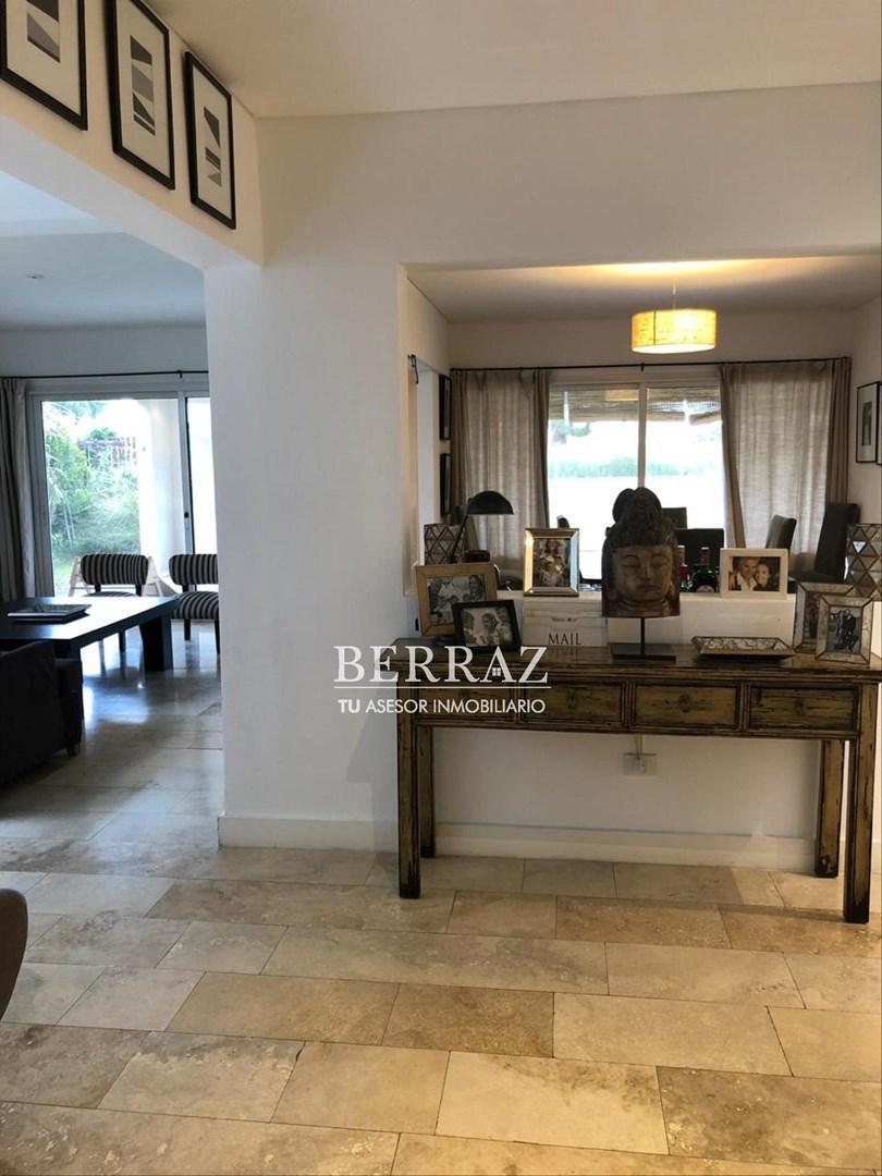 Casa venta 6 ambientes Las Liebres Pilar lote de 930 m2