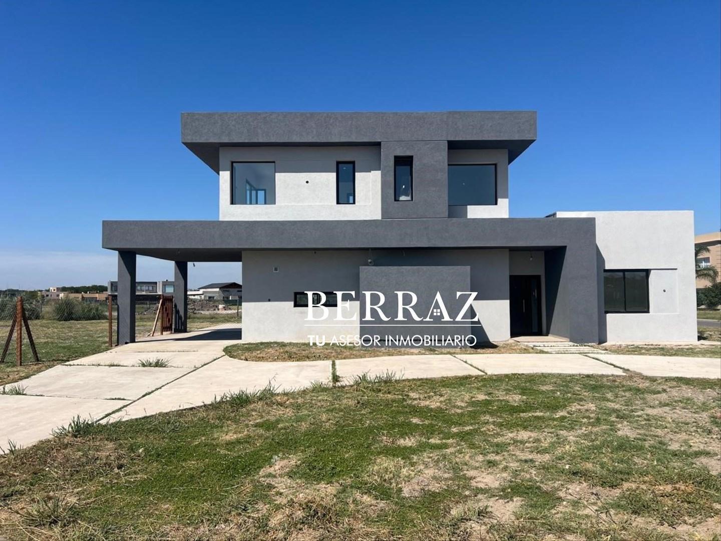 Casa Venta 3 Dormitorios San Sebastian Area 11 Lote de 1035 m2 Escobar