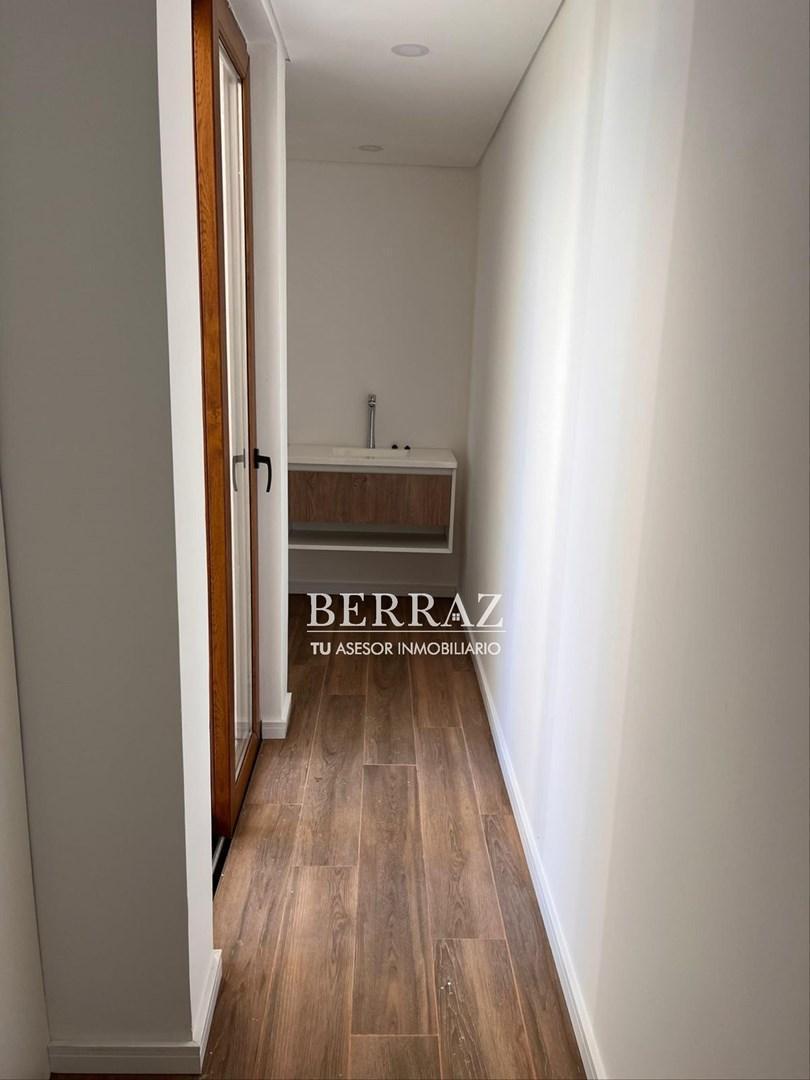 Casa venta 6 ambientes en Castaños lote de 530 m2