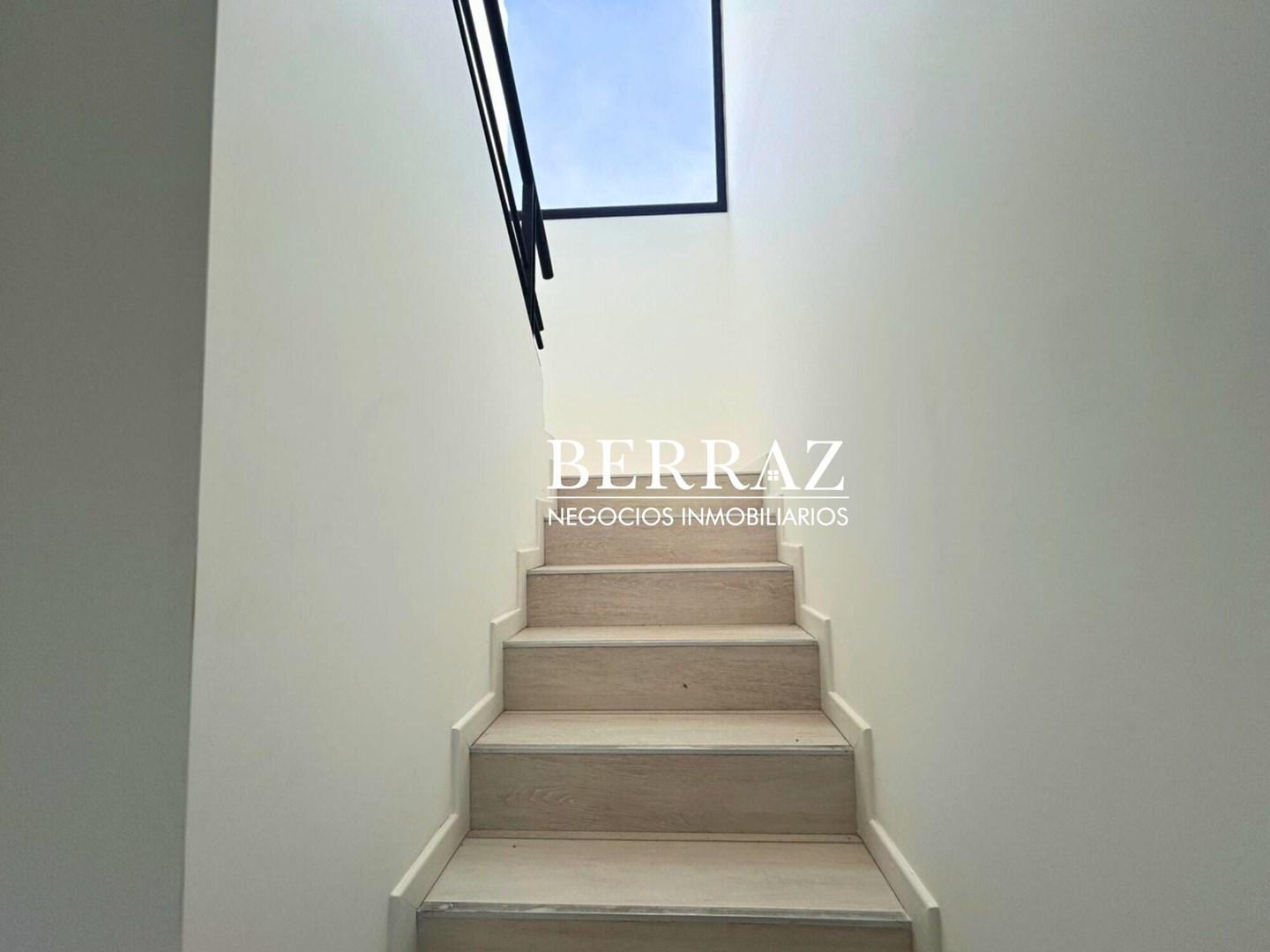 Casa venta 6 ambientes en El Cantón barrio Golf Escobar lote de 900 m2