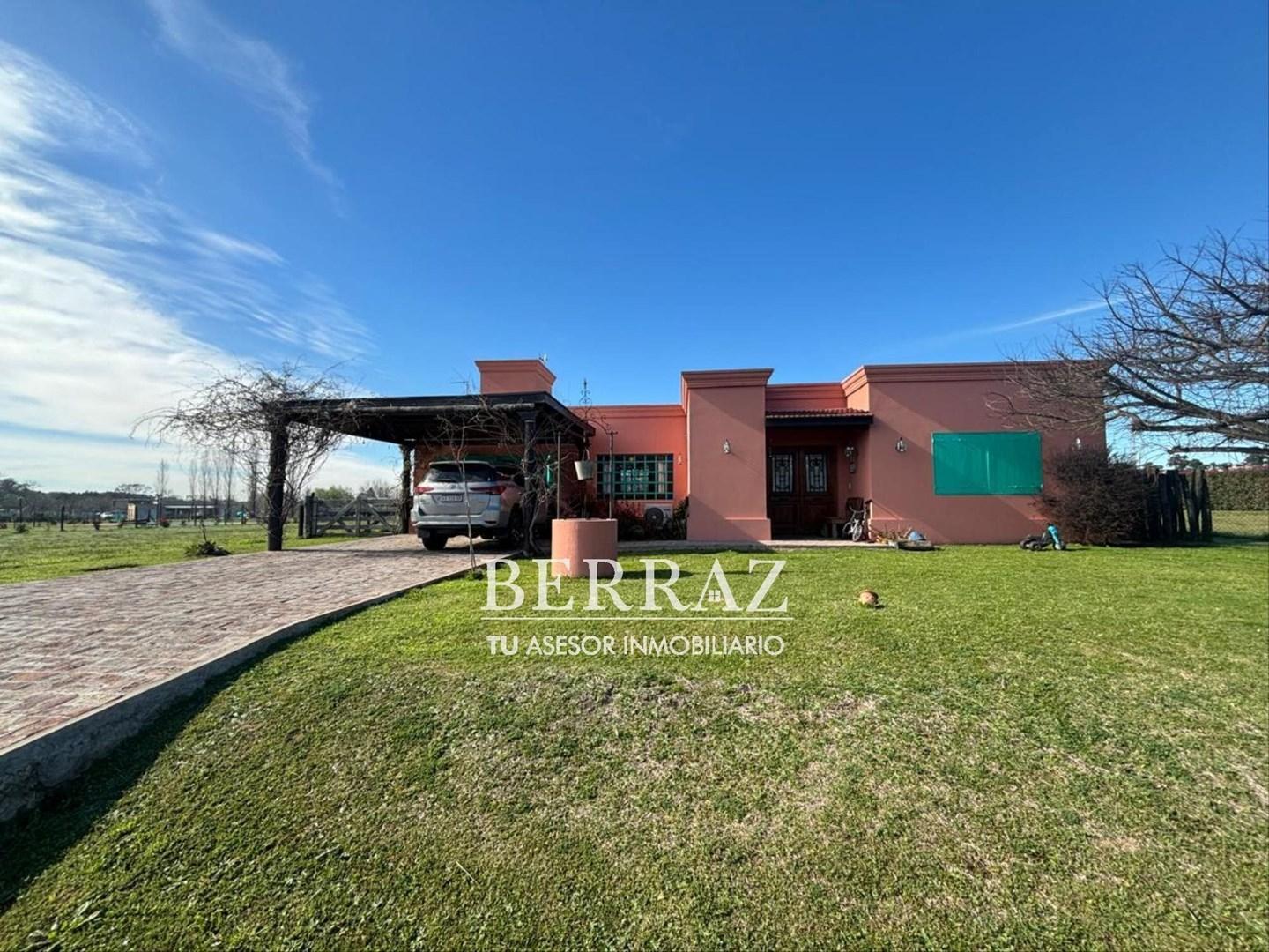 Casa venta 4 ambientes en Los Palenques Manzanares Pilar lote de 1160 m2