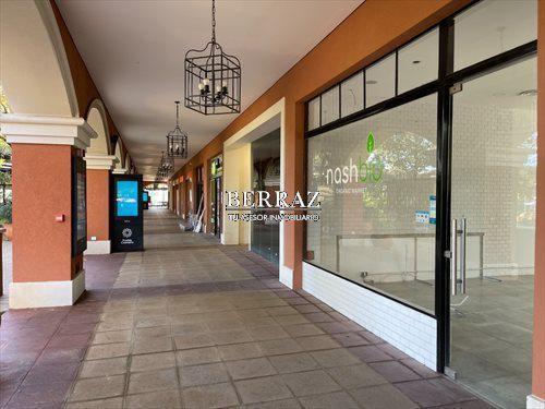 Local  en Venta en Pueblo Caamaño, Pilar, G.B.A. Zona Norte
