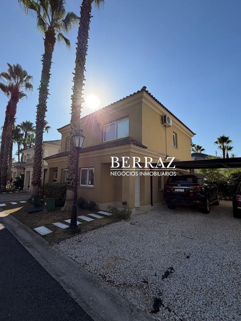 Duplex Venta 2 Dormitorios Barrio Palmas del Sol 90 m2 Pilar Zona Norte