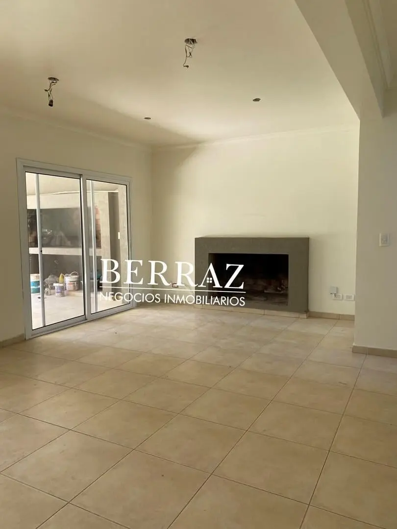Casa Venta 4 Dormitorios Barrio Los Potrillos Lote de 680 m2 Fátima, Pilar 3