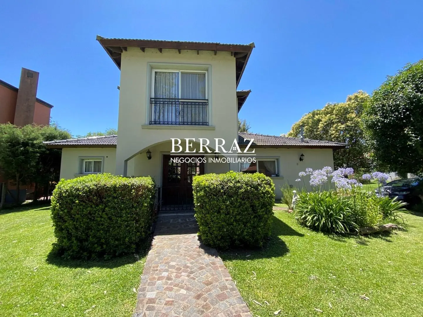 Casa Venta 3 Dormitorios Barrio Los Potrillos Lote de 822 m2 , Pilar 3