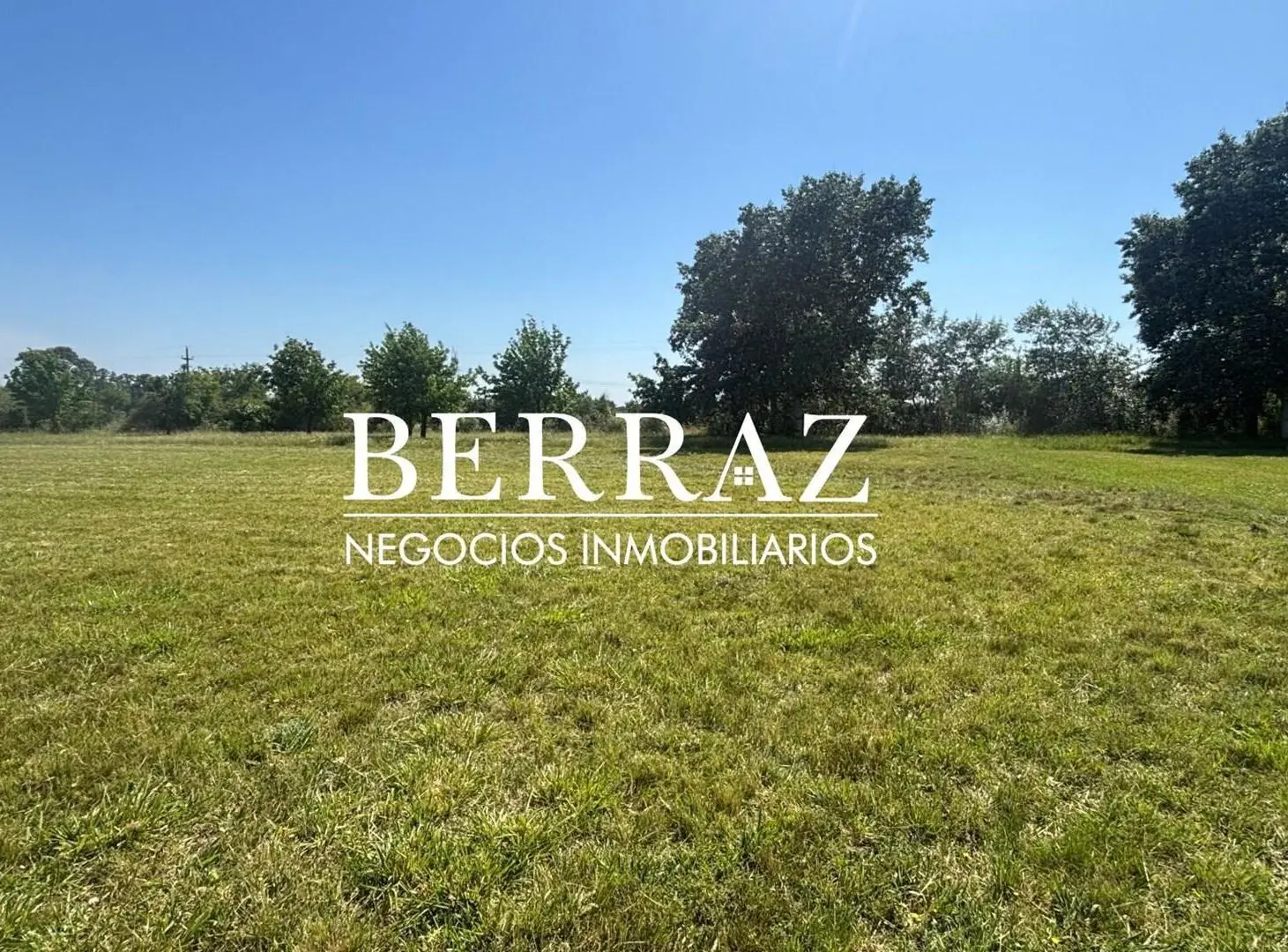 Lote en Venta 3100 m2 La Ranita, Manzanares, Pilar 2