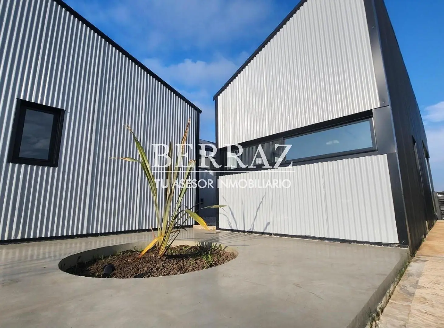 Casa en Venta 3 Dormitorios en Santa Elena Pilar del Este lote de 581 m2 3