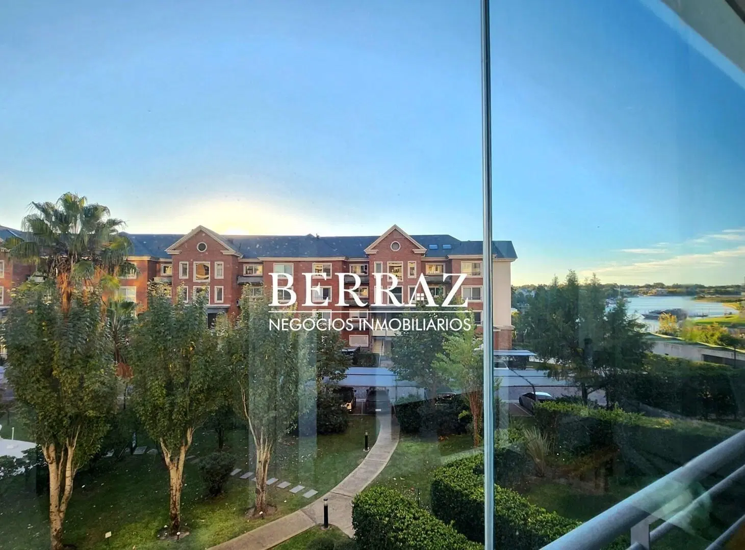 Departamento Venta 2 Ambientes Miradores de la Bahia 64 m2 Nordelta, Tigre 2