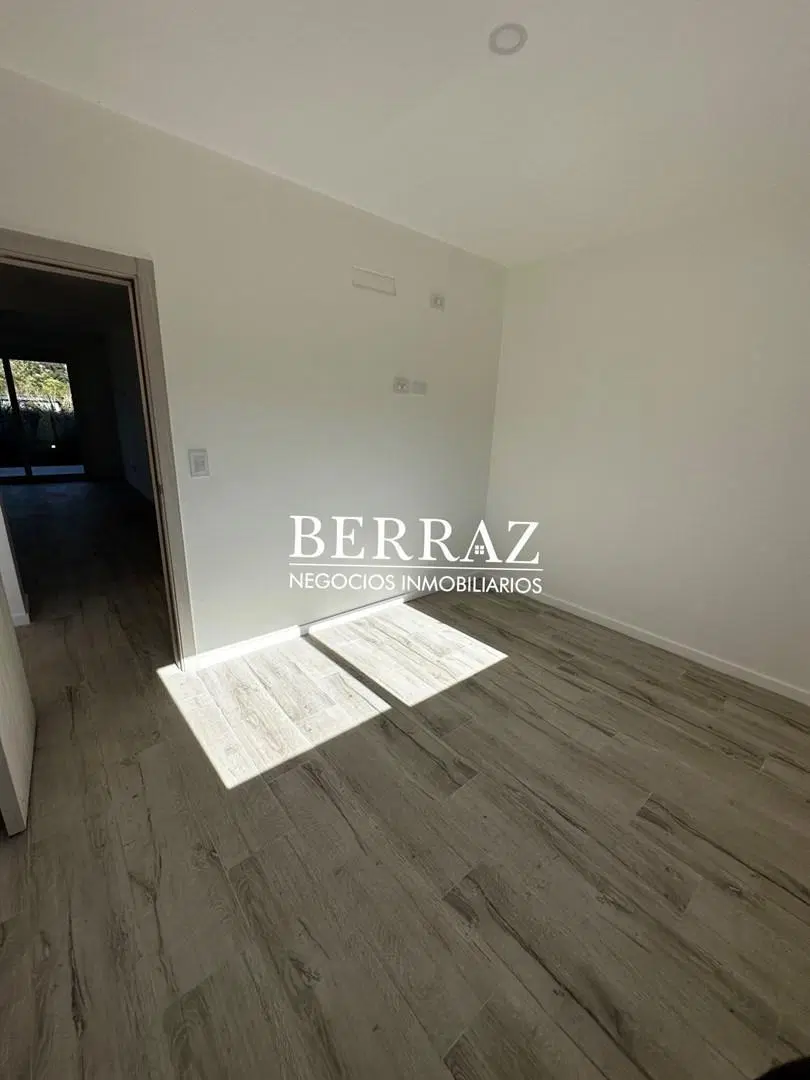 Duplex Alquiler 4 Ambientes Chic Village 222 m2 , Pilar, Zona Norte 3