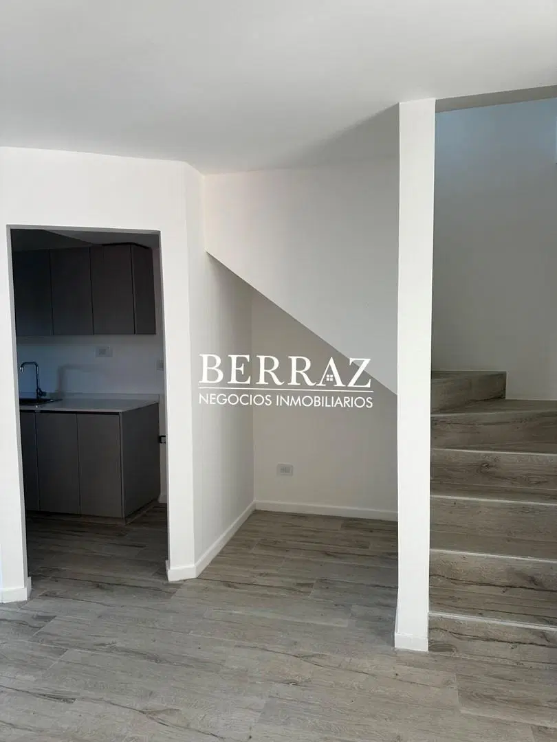 Duplex Alquiler 4 Ambientes Chic Village 222 m2 , Pilar, Zona Norte 5